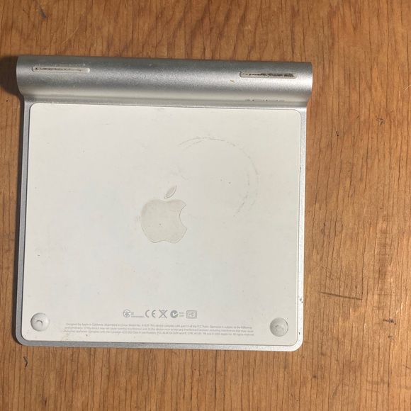 Apple wireless Magic Trackpad - Picture 3 of 3